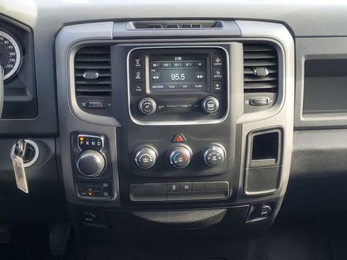 Used 2015 RAM 1500 Express image 26