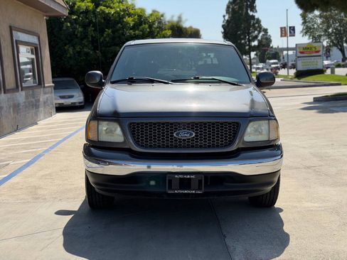 Used 2003 Ford F150 XLT RWD image 3