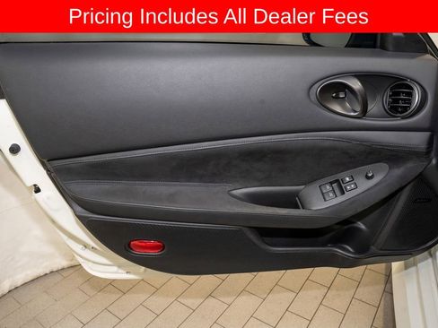 Used 2025 Nissan Z Performance w/ Floor Mat Package RWD image 13
