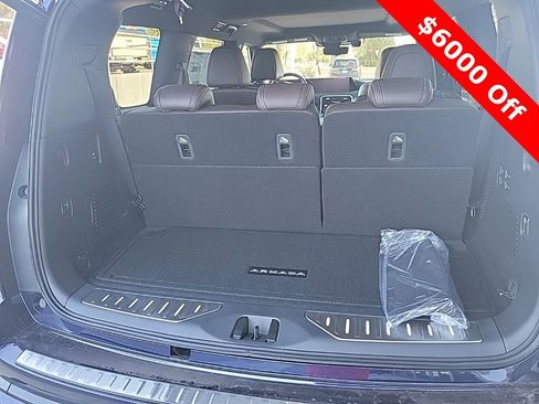 New 2025 Nissan Armada Platinum AWD/4WD image 13