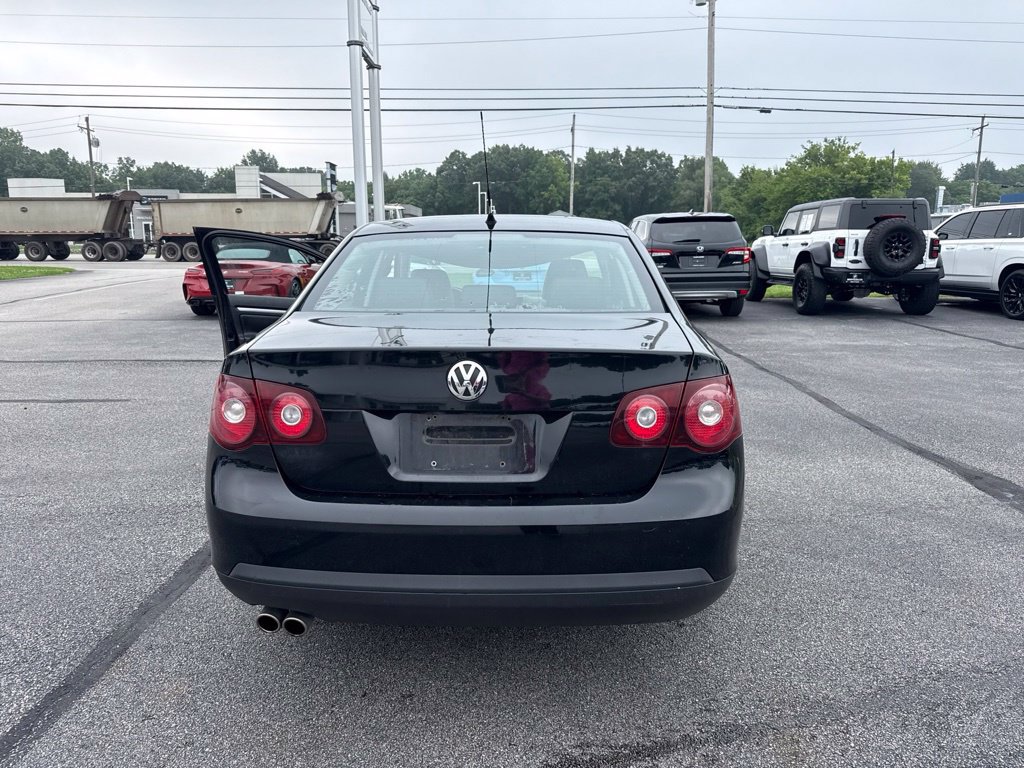 Used 2010 Volkswagen Jetta Limited Edition FWD image 17