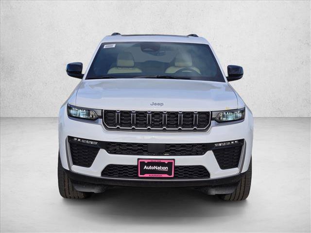 New 2026 Jeep Grand Cherokee Limited RWD image 6