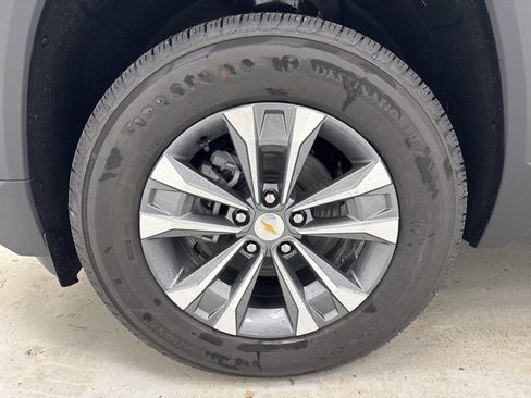 New 2026 Chevrolet Equinox LT w/ Convenience Package II image 38