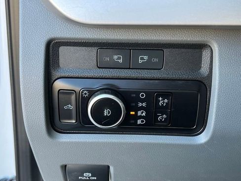 Used 2023 Ford F250 XLT w/ Snow Plow Prep Package AWD/4WD image 21
