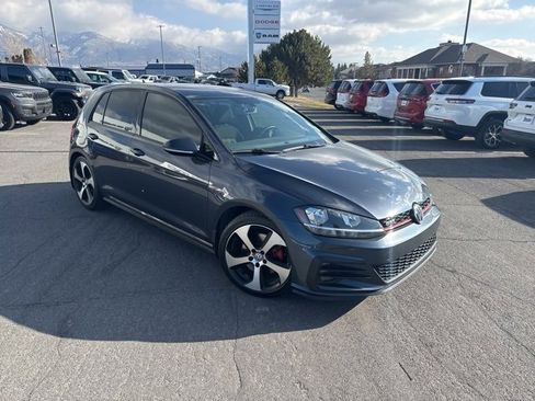 Used 2018 Volkswagen GTI S image 4