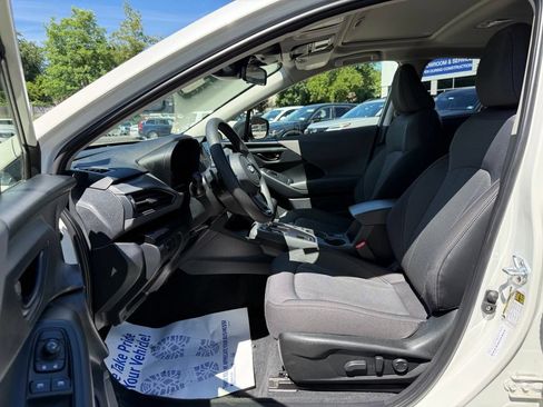 Used 2024 Subaru Crosstrek 2.0i Premium AWD/4WD image 19