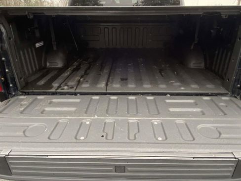 Used 2017 Ford F150 Lariat image 8