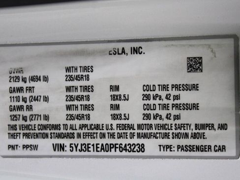 Used 2023 Tesla Model 3 Standard Range RWD image 84