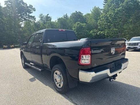 Used 2024 RAM 2500 Tradesman w/ Chrome Appearance Group AWD/4WD image 6