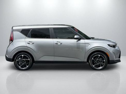 Certified 2025 Kia Soul EX FWD image 8
