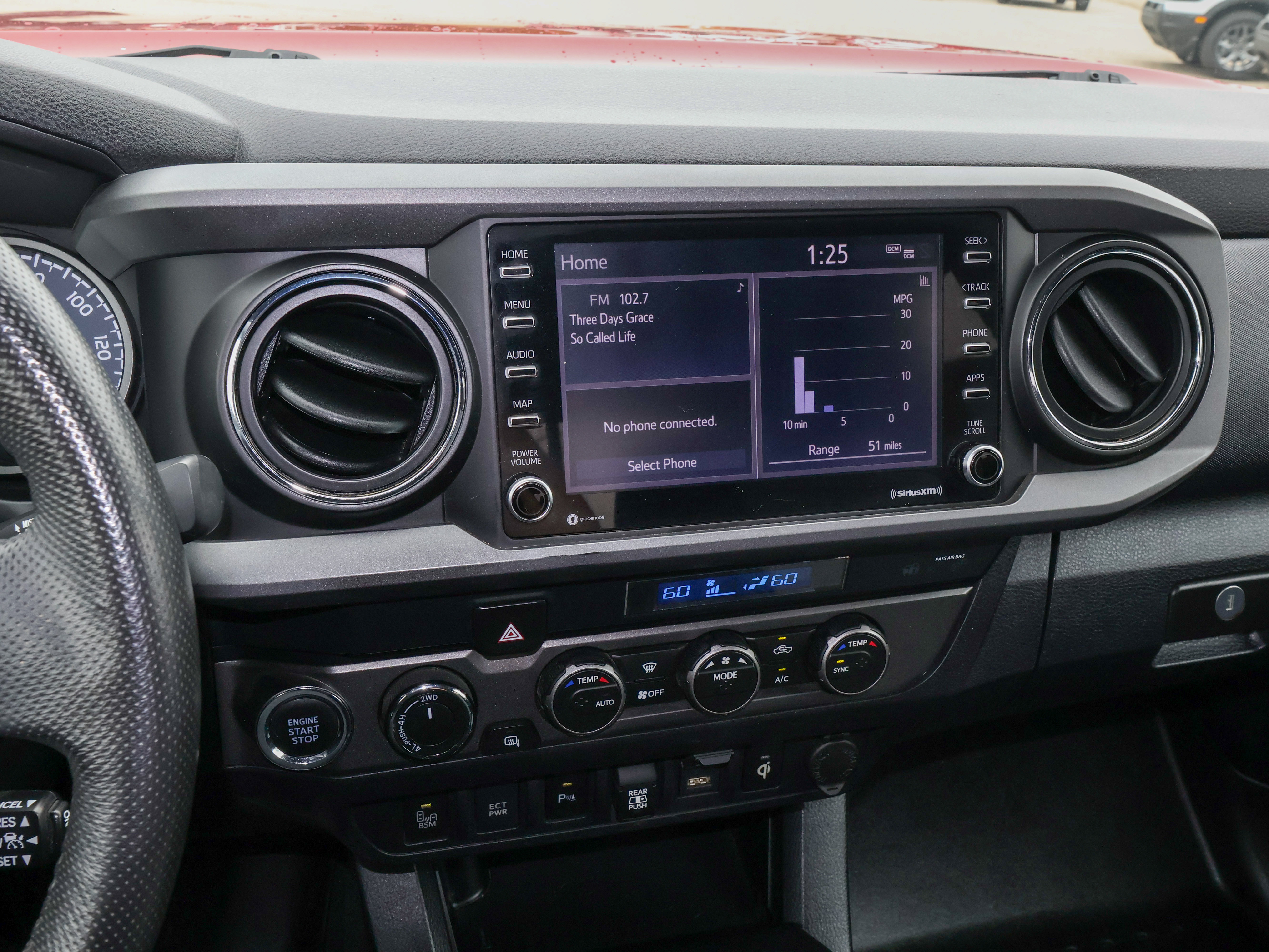 Used 2022 Toyota Tacoma TRD Off-Road w/ Technology Package AWD/4WD image 19