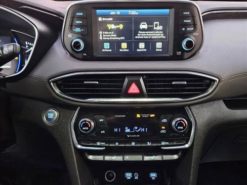 Used 2019 Hyundai Santa Fe Limited image 13