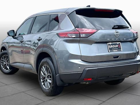 Certified 2025 Nissan Rogue S FWD image 11