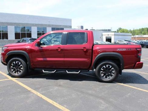 Used 2023 Nissan Frontier PRO-4X w/ Pro Convenience Package AWD/4WD image 7