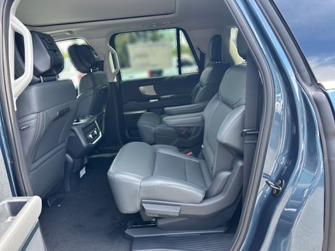 New 2027 Ford Expedition Max Active AWD/4WD image 12