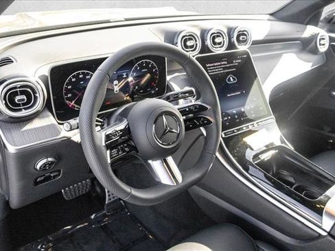 New 2026 Mercedes-Benz GLC 300 4MATIC image 10