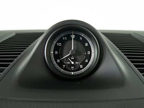 New 2026 Porsche Macan S image 25