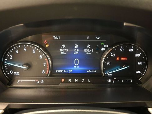 Certified 2023 Ford Explorer XLT image 13