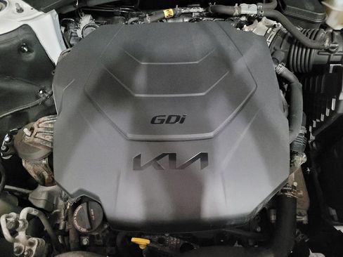 Used 2022 Kia Telluride S FWD image 30