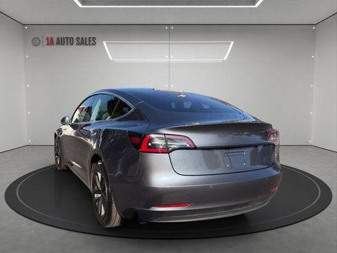 Used 2018 Tesla Model 3 Long Range image 3