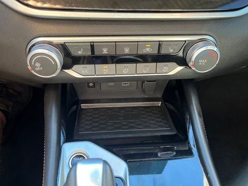 Used 2023 Nissan Altima 2.5 SR w/ SR Premium Package image 27