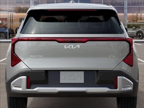 New 2027 Kia Seltos LX AWD/4WD image 13