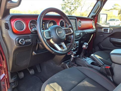 Used 2021 Jeep Wrangler Unlimited Rubicon w/ Dual Top Group image 24