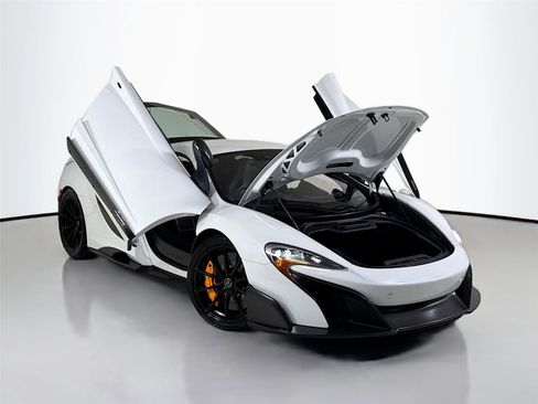 Used 2016 McLaren 675LT Coupe image 40