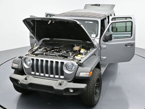Used 2019 Jeep Wrangler Unlimited Sport S image 41