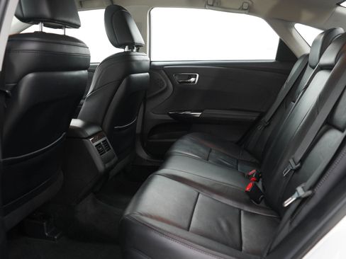 Used 2015 Toyota Avalon XLE Touring FWD image 16