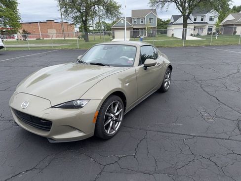 Used 2023 MAZDA MX-5 Miata Grand Touring w/ Weather Package RWD image 2