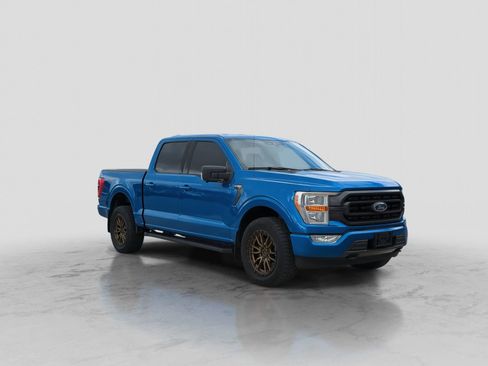 Certified 2021 Ford F150 XLT w/ Equipment Group 301A Mid image 10