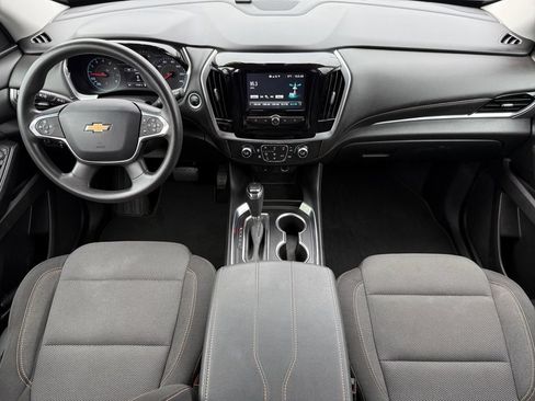 Used 2019 Chevrolet Traverse LS FWD image 12