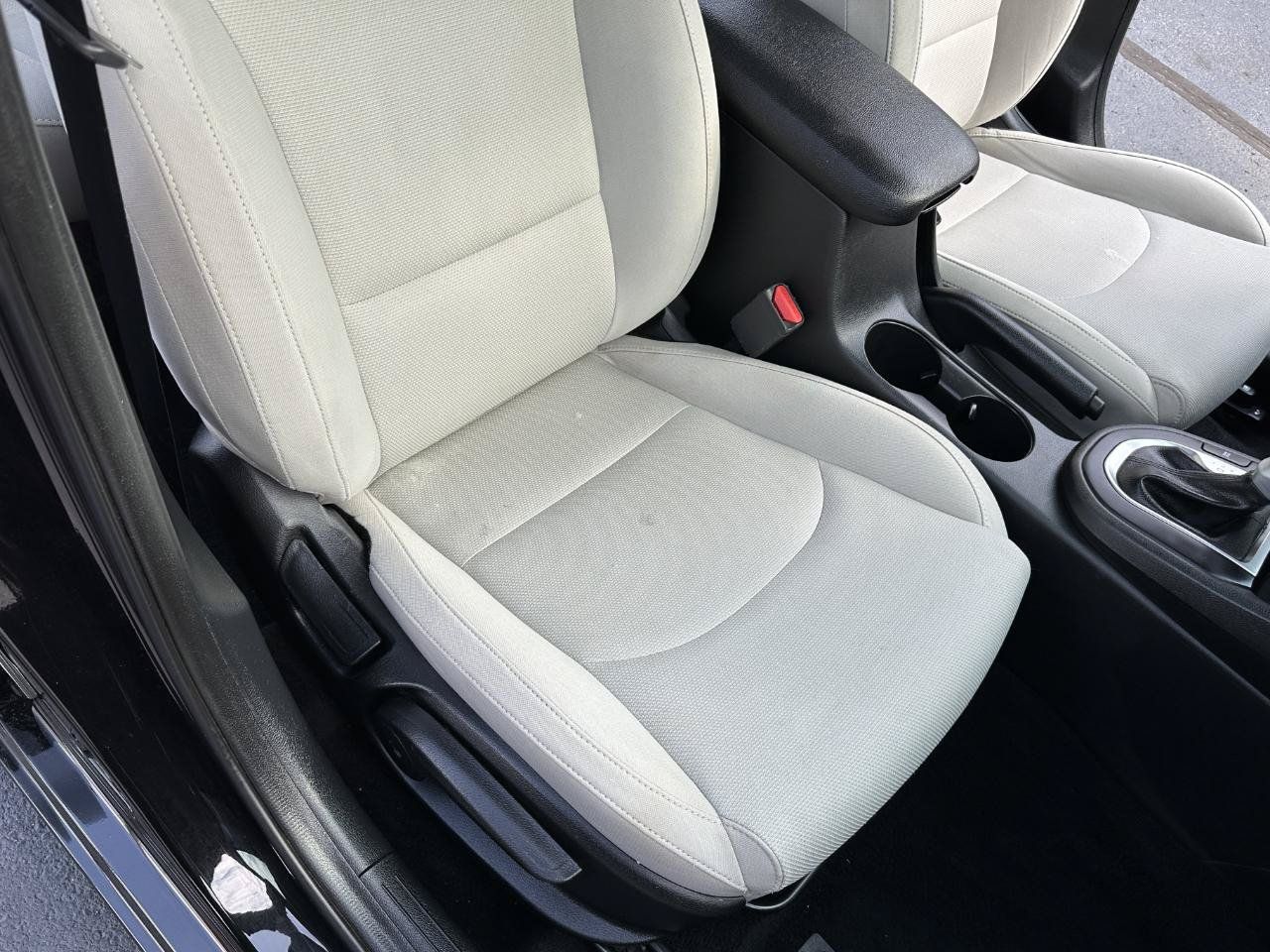 Used 2023 Kia Forte LXS w/ LXS Technology Package FWD image 42