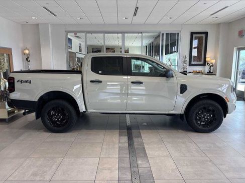 Certified 2025 Ford Ranger XLT w/ Equipment Group 301A High AWD/4WD image 2