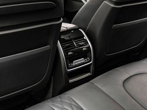 Used 2021 BMW X5 M50i w/ Executive Package AWD/4WD image 47