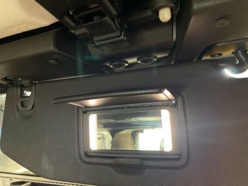 Used 2022 Jeep Wrangler Unlimited Sport image 61