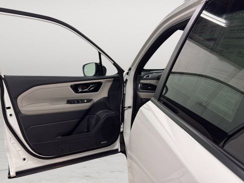 Certified 2026 Subaru Forester Limited image 14