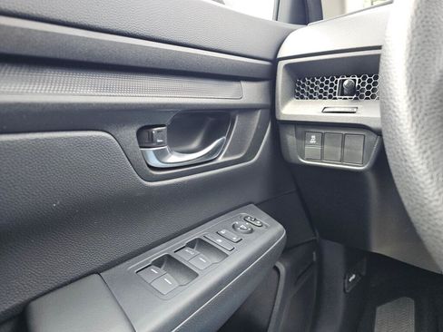 Certified 2025 Honda CR-V LX image 29