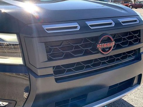 Certified 2025 Nissan Frontier PRO-4X w/ Pro Convenience Package image 26