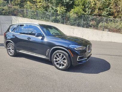 Used 2022 BMW X5 xDrive40i w/ Premium Package