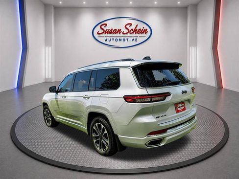 Used 2023 Jeep Grand Cherokee L Overland w/ Advanced Protech Group III AWD/4WD image 7