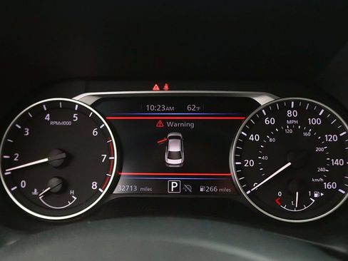 Used 2025 Nissan Sentra SV FWD image 16
