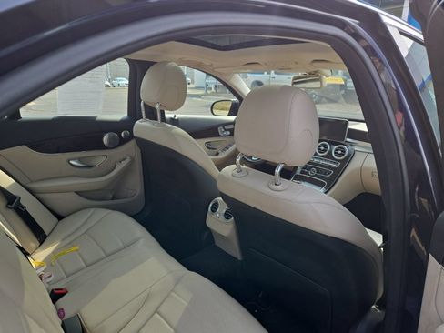 Used 2015 Mercedes-Benz C 300 4MATIC Sedan image 13