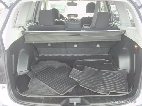 Used 2014 Subaru Forester 2.5i Premium w/ Protection Package #1 AWD/4WD image 17