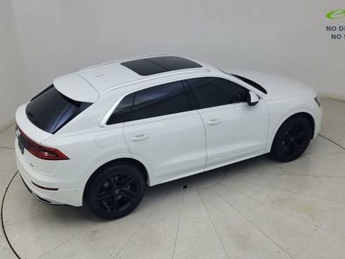 Used 2023 Audi Q8 Premium w/ Convenience Package AWD/4WD image 84