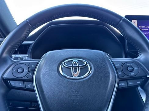Used 2024 Toyota Venza Nightshade AWD/4WD image 18