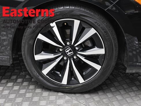 Used 2022 Honda Civic EX image 30