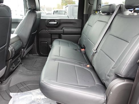 Used 2023 Chevrolet Silverado 2500 LT w/ Snow Plow Prep/Camper Package image 22