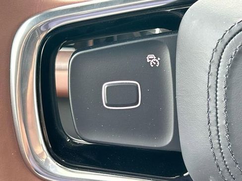 New 2026 Lincoln Navigator L Reserve AWD/4WD image 27